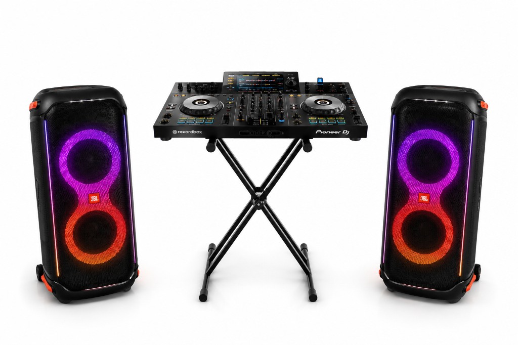 TropicHome Set DJ package rental in Phuket with Pioneer XDJ-RR and 2 JBL PartyBox 710 speakers
